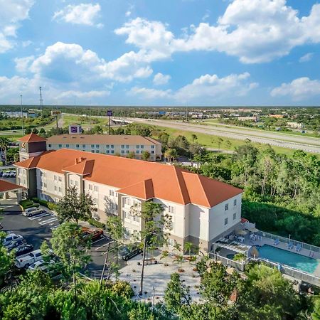 Comfort Inn & Suites Port Charlotte-Punta Gorda Bagian luar foto