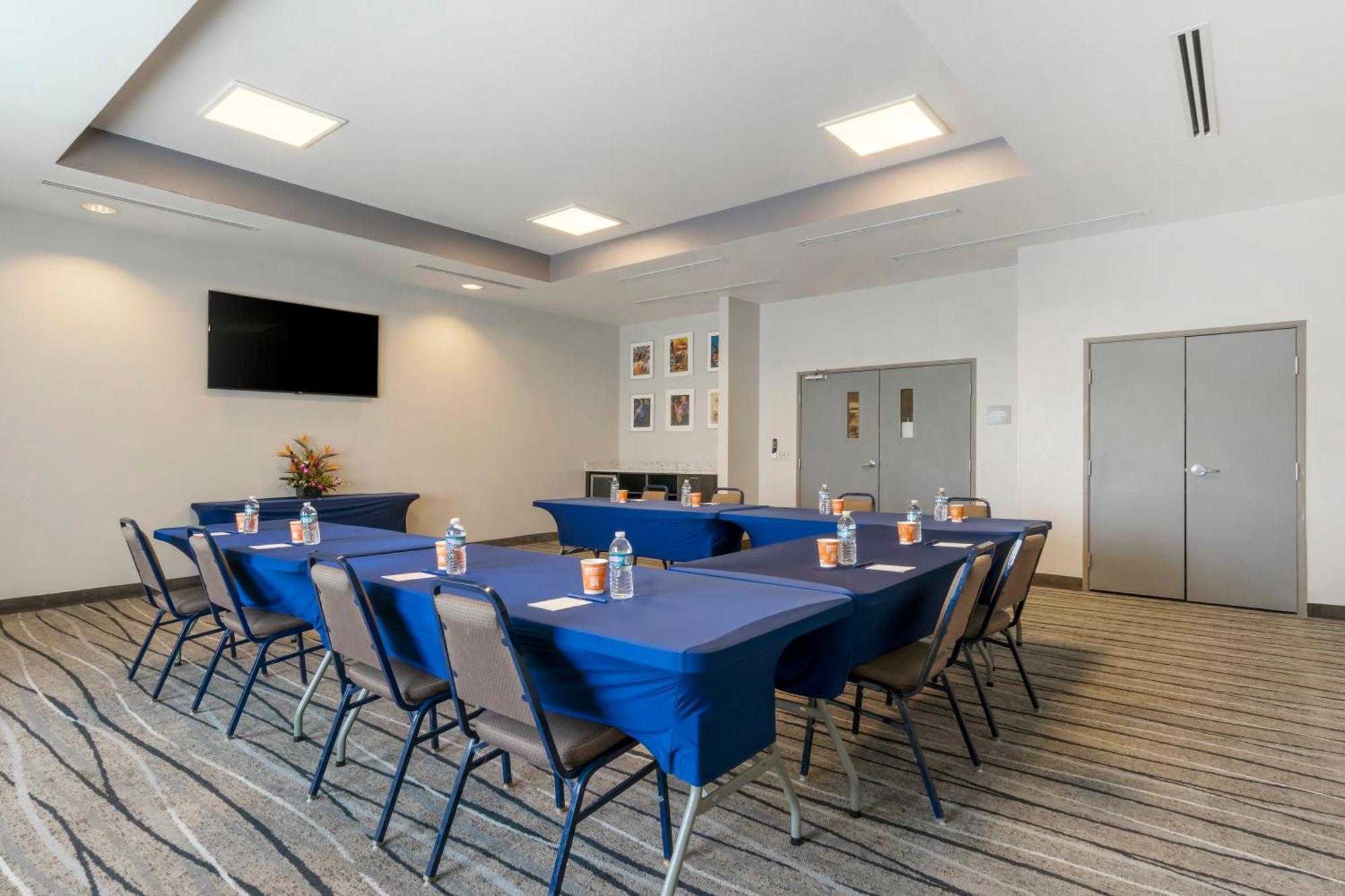 Comfort Inn & Suites Port Charlotte-Punta Gorda Bagian luar foto