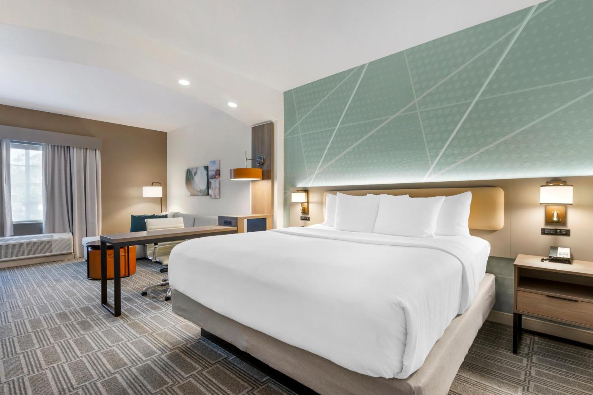 Comfort Inn & Suites Port Charlotte-Punta Gorda Bagian luar foto