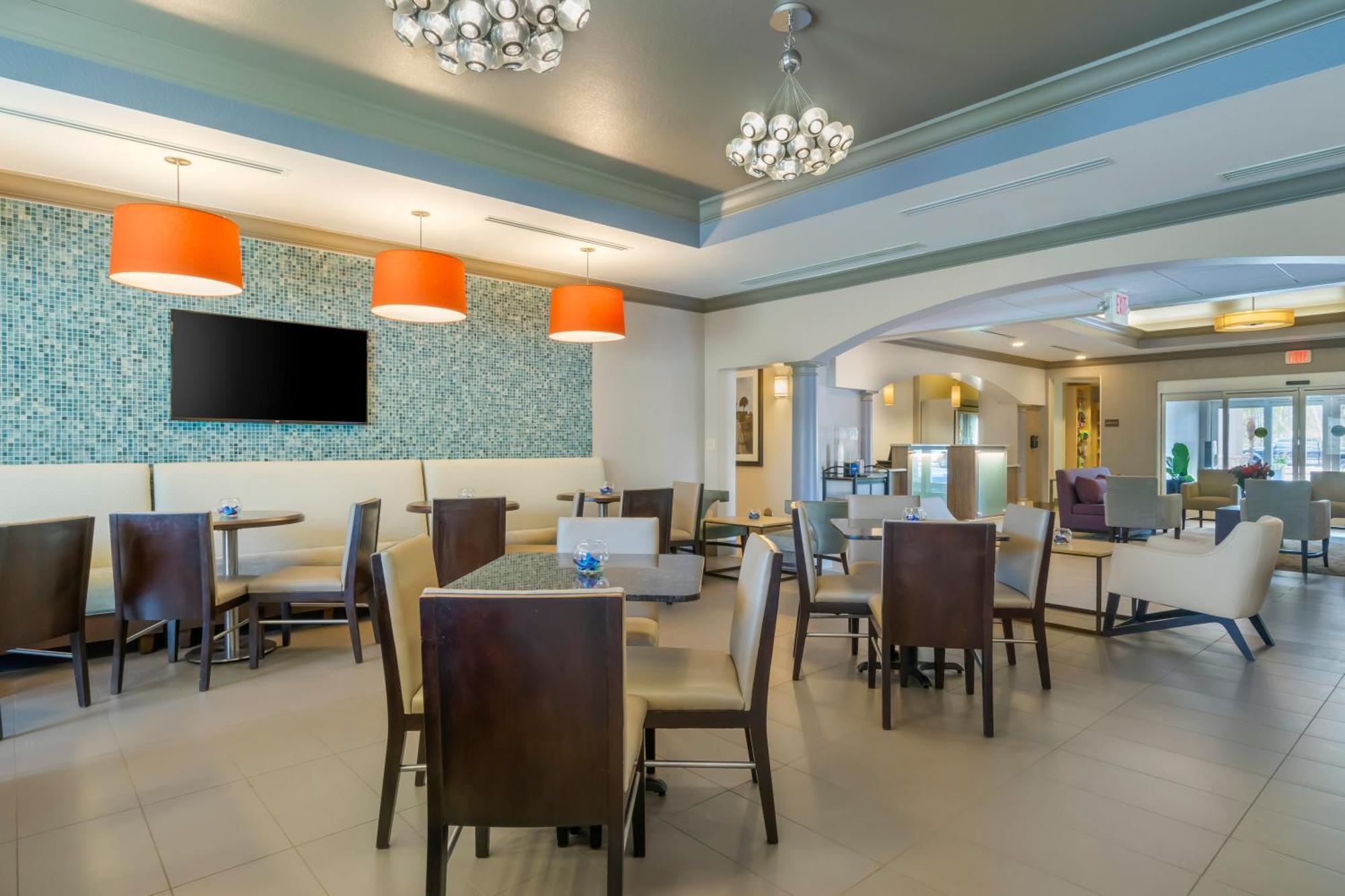 Comfort Inn & Suites Port Charlotte-Punta Gorda Bagian luar foto